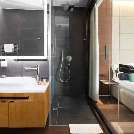 Dominic Smart & Luxury - Parliament Konukevi 4*