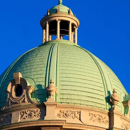 多米尼克旅馆 - 百乐门 招待所 4*