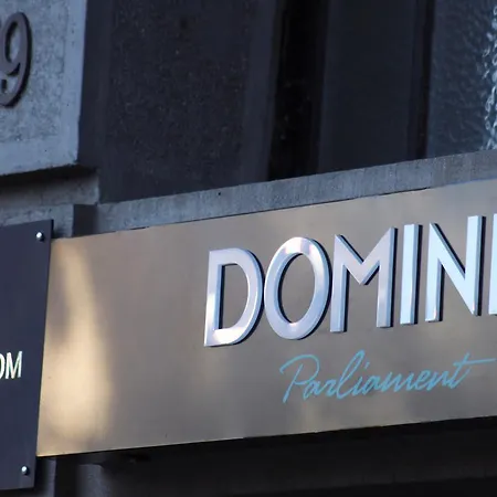 招待所 多米尼克旅馆 - 百乐门 4*